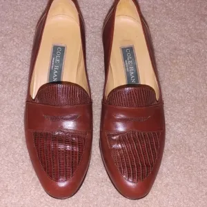 Cole Haan Italian leather penny loafers style heels