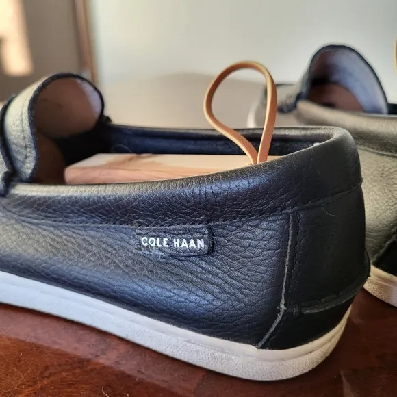 Cole Haan Men's Grand OS Black Pebbled Leather Penny Loafers Size 7.5M - C13431