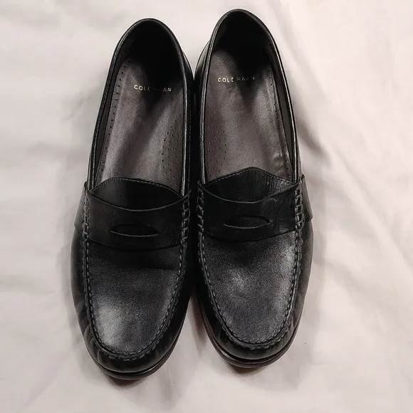 Cole Haan men's penny loafers size  9 1/2