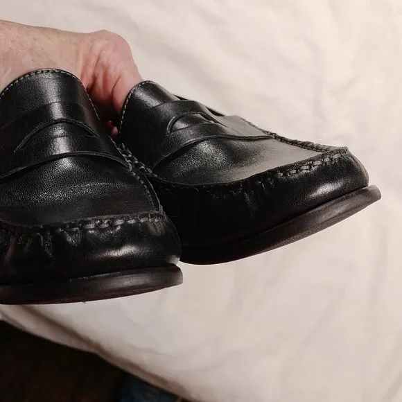 Cole Haan men's penny loafers size  9 1/2