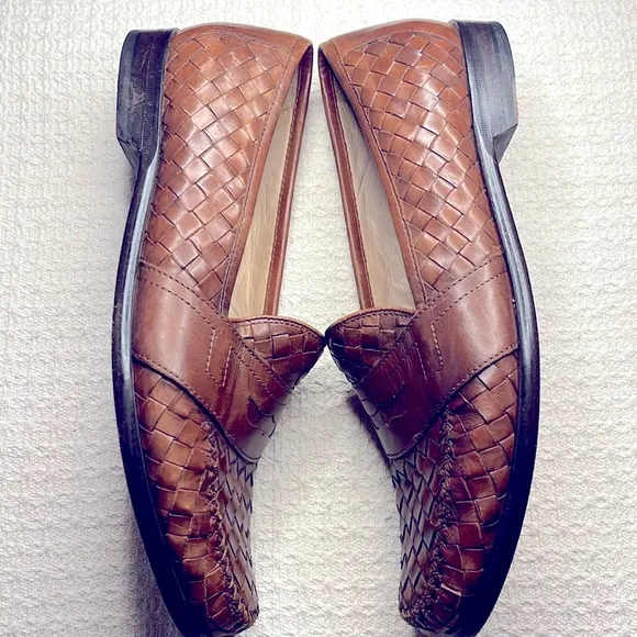 Cole Haan MEN'S penny loafers, sz 10.5 honey brown, basket weave styling, luxury
