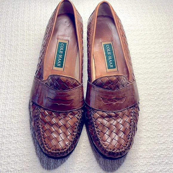 Cole Haan MEN'S penny loafers, sz 10.5 honey brown, basket weave styling, luxury