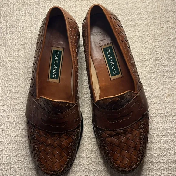 Cole Haan MEN'S penny loafers, sz 10.5 honey brown, basket weave styling, luxury
