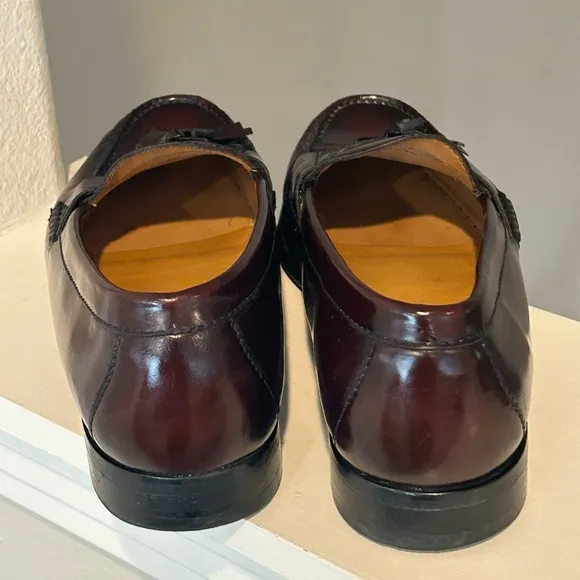 Cole Haan Mens Pinch Tassel Penny Loafers 11 D Burgundy SlipOn Dress Shoes 03507