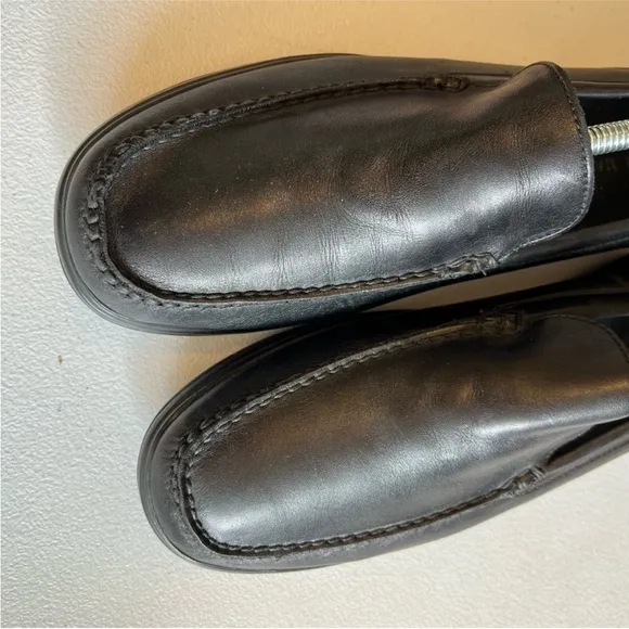 Cole Haan men’s size 11 black leather driving loafers shoes