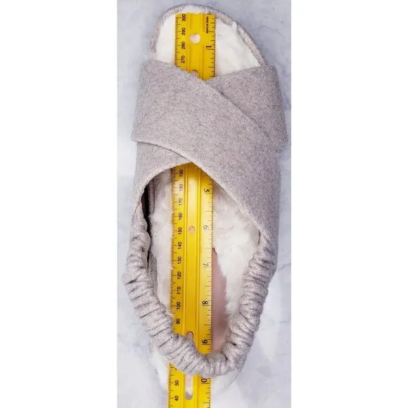 COLE HAAN Mojave Criss Cross Sandals Faux Fur Lined Beige Women's Size 9.5B~ ECU