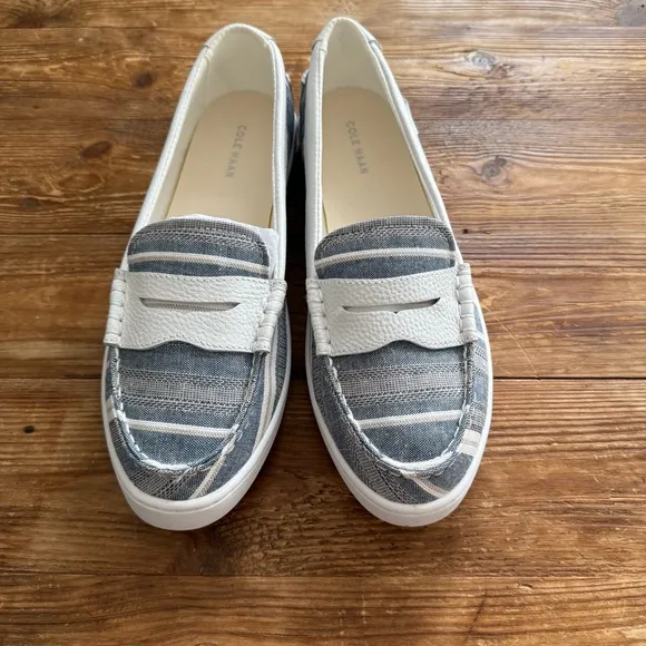 Cole Haan Nantucket Penny Loafer Blue White Leather Cotton Slip-on Women’s 10.5