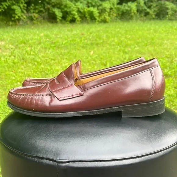 Cole Haan Penny Loafers Mens size 9.5, mahogany