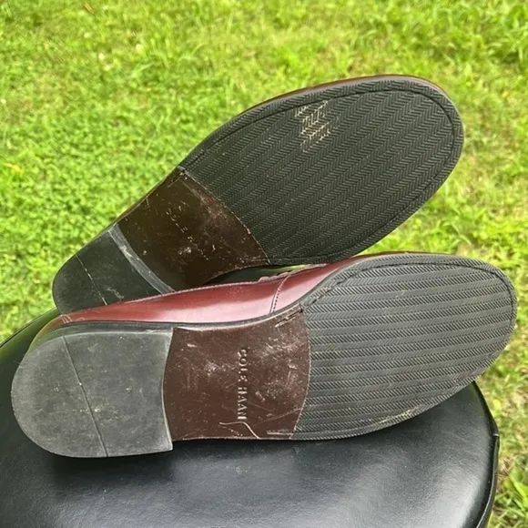 Cole Haan Penny Loafers Mens size 9.5, mahogany