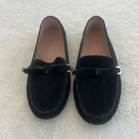 Cole Haan Sz 9 C wide Black Suede Loafers Knot Tie Silver tips Driving Loafers