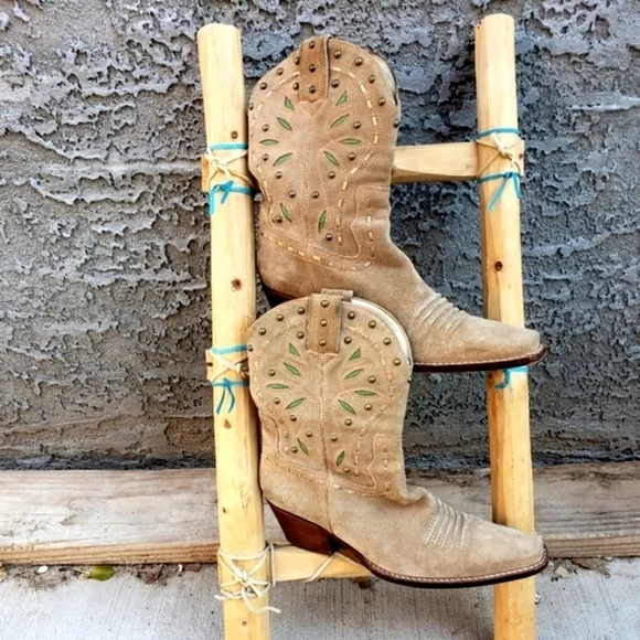 Cole Haan Western Studded Mid Calf‎ Cowgirl Boots Pull On Pointed Toe Sue…