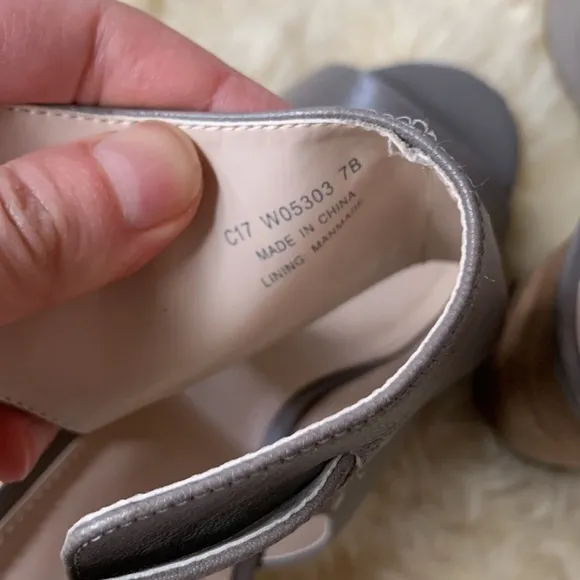 Cole Haan Women's Kathlyn Bootie II Silver Sandals 7