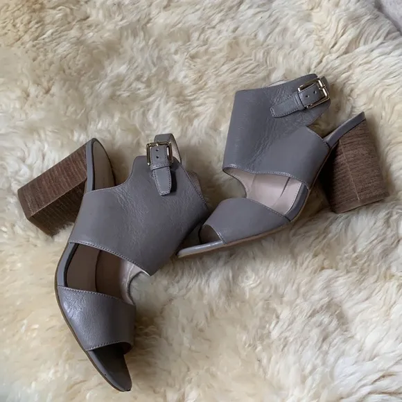 Cole Haan Women's Kathlyn Bootie II Silver Sandals 7