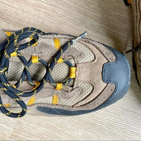 Columbia Boorad Brown Omni-Grip Hiking Shoes - Unisex, Size 5 Men's/7 Women's