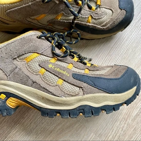 Columbia Boorad Brown Omni-Grip Hiking Shoes - Unisex, Size 5 Men's/7 Women's