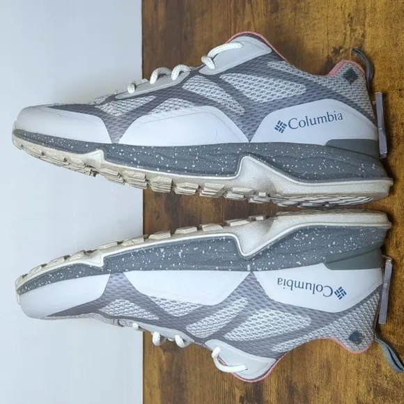 Columbia Vitesse Outdry performance Hiking sneakers womans size 8  EU 39