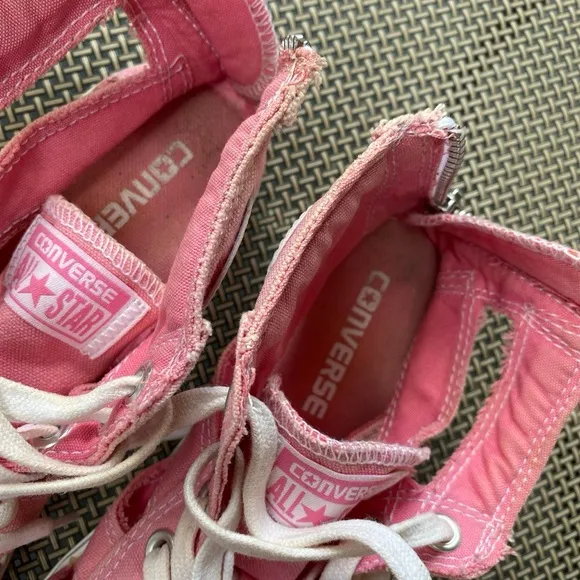 Converse Pink Sandals Sneakers size 8