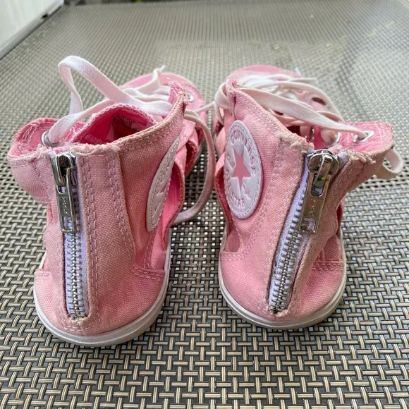 Converse Pink Sandals Sneakers size 8