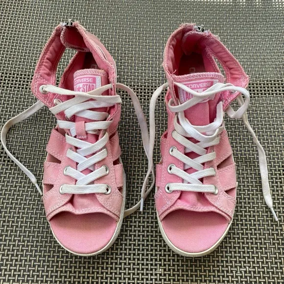 Converse Pink Sandals Sneakers size 8