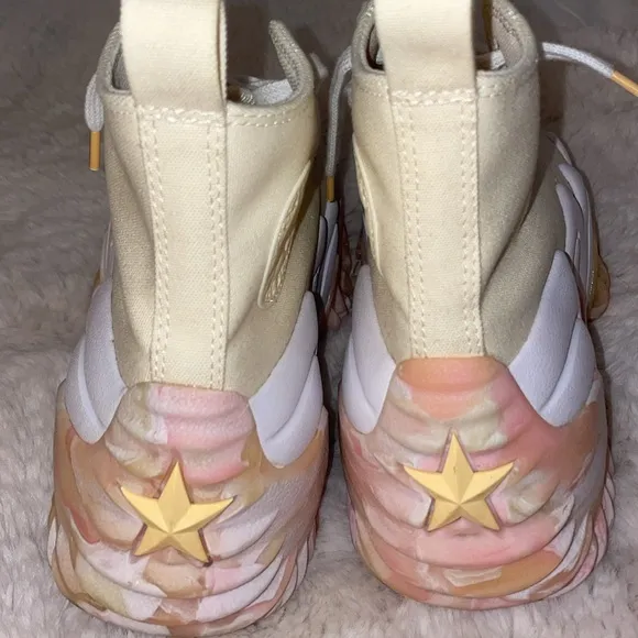 Converse Run Star Motion CX sneakers in marbled light yellow 7.5