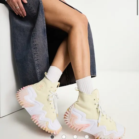 Converse Run Star Motion CX sneakers in marbled light yellow 7.5