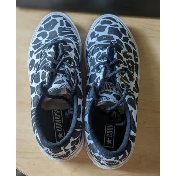 Converse Skid Grip OX Animal Print Unisex Low Top Sneakers W7.5 M6