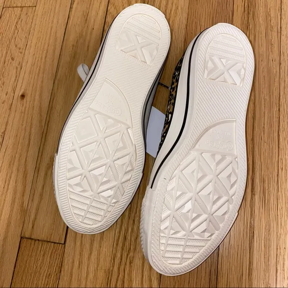 Converse Sneakers - Price Firm