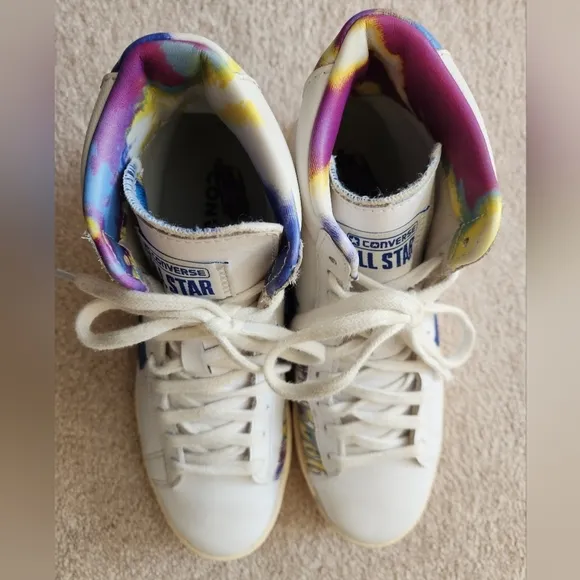 Converse White High-Top Sneakers with Blue Star 7