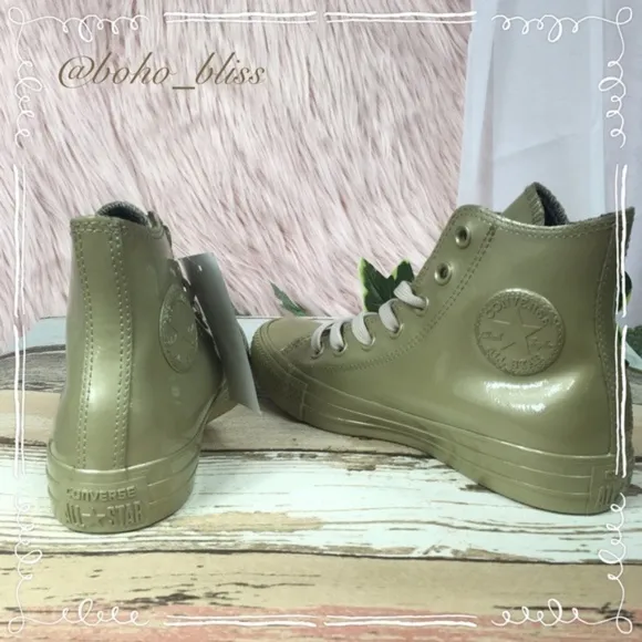 CONVERSE | Women’s Gold Rubber High Top Sneakers NEW