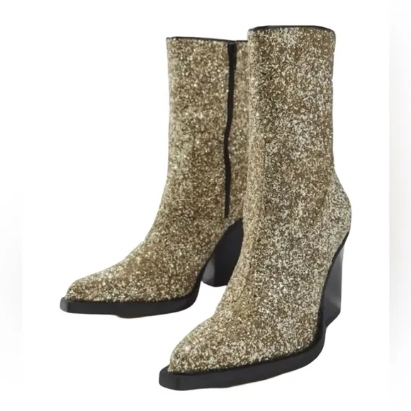 Cooperative Urban Outfitters Shania Glitter Cowboy Boots Size 37 (6.5)