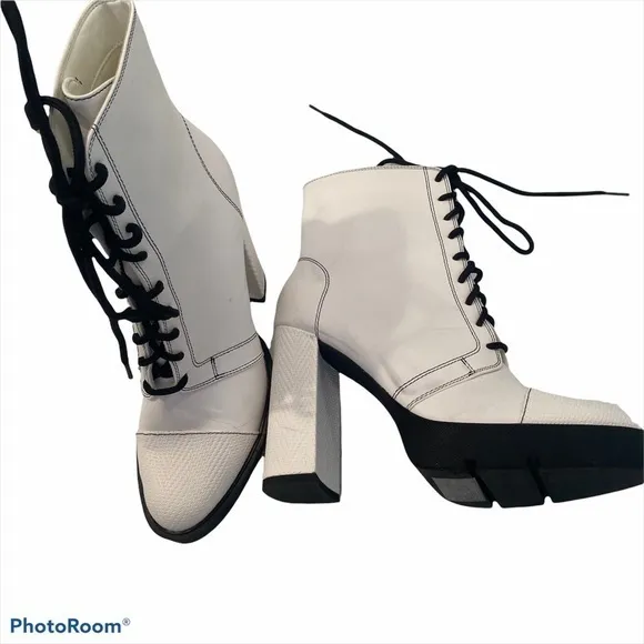 COPY - CHUNKY HEEL BOOTS🎉🎉NWOT
