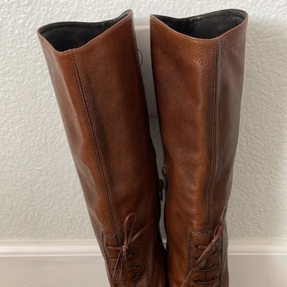 COPY - NWOT $450 Stuart Weitzman Heeled High Brown Leather Laced Boots