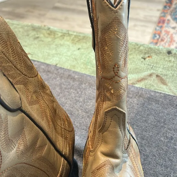 Corral Embroidered Cowboy Boot Tan Size 7