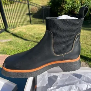 COS Chunky Pull On Leather Boots NIB