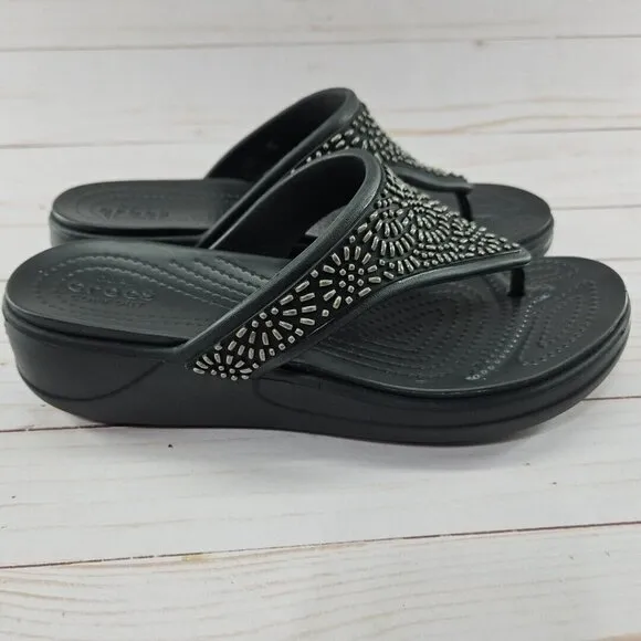 Crocs Monterey Diamante Womens Size 9 Black Thong Flip Flop Wedge Sandals 206343