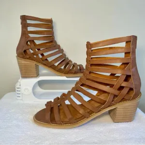 Crown Vintage Brown Leather Gladiator Sandals. Stacked wood heel, women’s  9.5