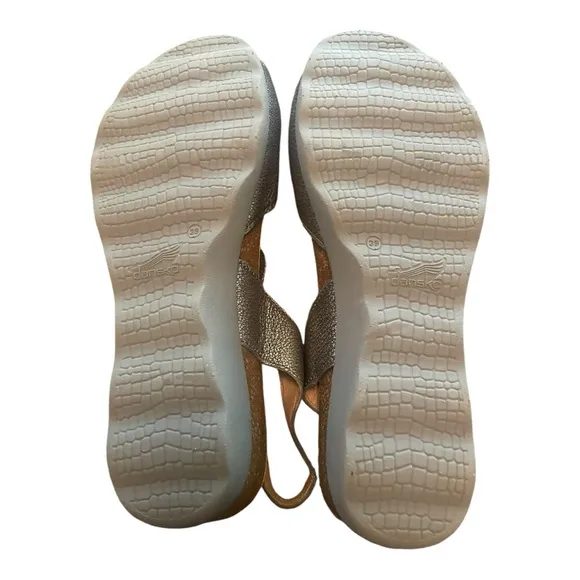Dansko Marcy Metallic Pewter Open Toe Sling Back Wedge Leather Sandals Size 9
