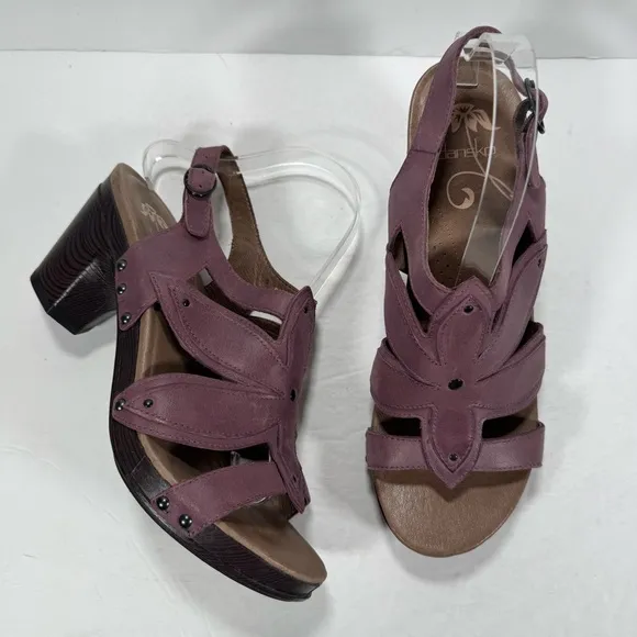 Dansko Nina Violet Purple Studded Leather Chunky Heeled Sandals Women Size 11