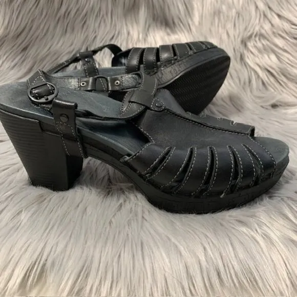 Dansko Randa Womens Black Leather Open Toe Sandal sz 41