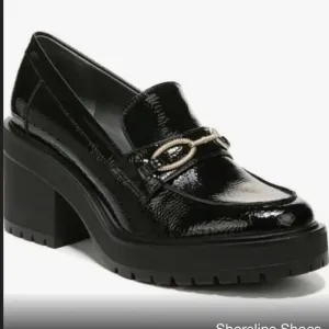 Desma Platform Lug Sole Penny Loafers Size 9 in Black NWOB