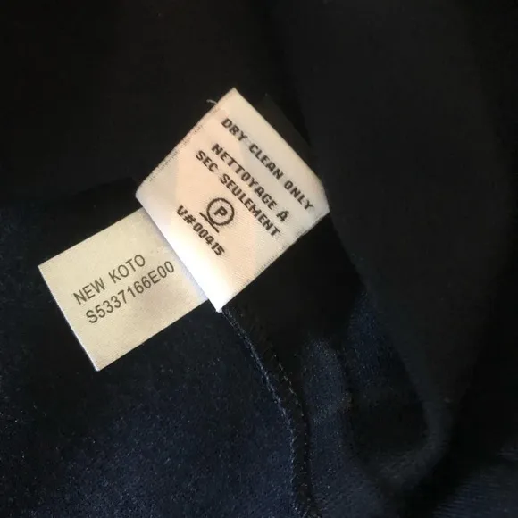 Diane von Furstenberg NEW pencil skirt navy blue &quot;New Koto&quot; jersey knit size 6