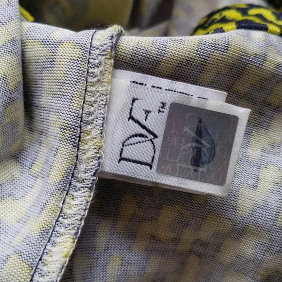 DIANE VON FURSTENBERG Nollie Tweed Dash Print Silk Dress sz 6 Women's Mini DVF