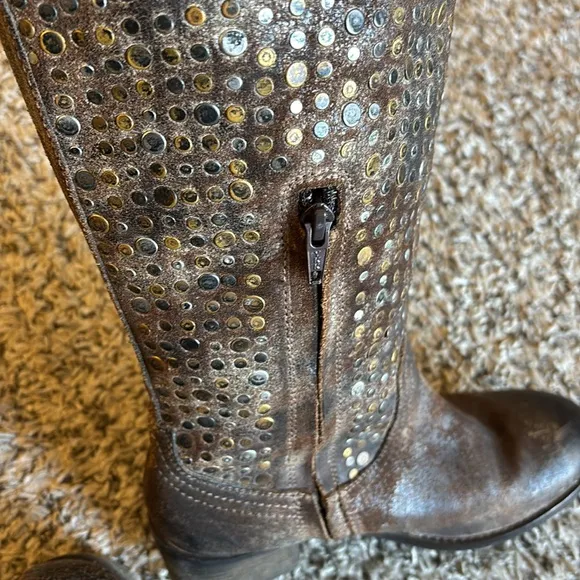 Diba True What To Do Distressed Leather Studded Mid Calf Boots Size 6.5