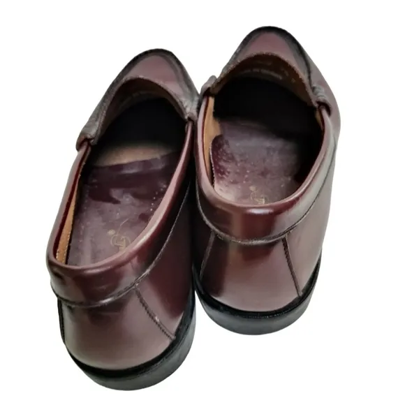 Diplomats Leather Burgundy Classic Penny Loafers Size 9.5D