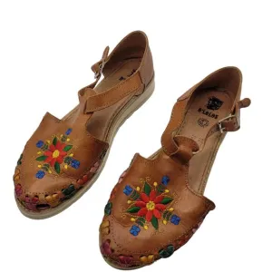 D'Lolos Womens Size 10 Sandals Huarache Flat Floral Leather Close Toe Brown