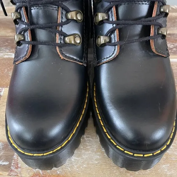Doc Dr Martens Leona Combat Boots Sz 7 US L Leather Grunge Goth Rock Punk Chunky
