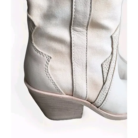 Dolce Vita Boots Women's Size 6 Navene Vanilla Nubuck Canvas Cowgirl New!