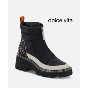 Dolce Vita Helki Platform Puffer Boots Size 8 Black White $170 Calf Hair print