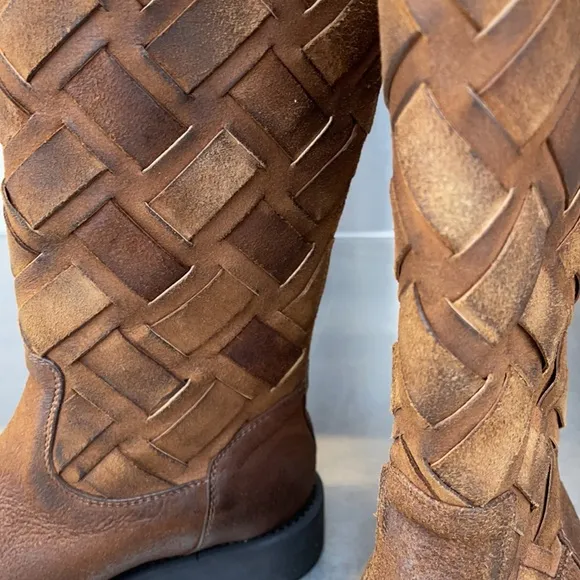 Dolcia rustic leather biker boots with woven leather shaft. NEW!