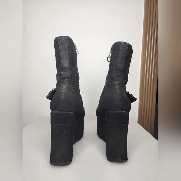 Dolls Kill La Moda Black Platform Boots Size 6